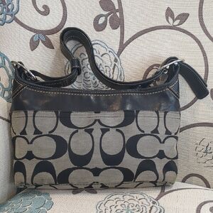 Vintage Coach Black And Tan Signature Pattern Shoulder Bag